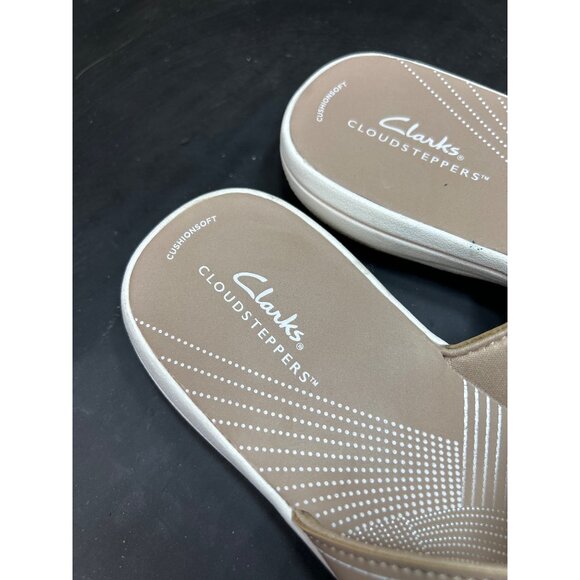 Clarks Cloudsteppers Breeze Maye Sandals NWT Cushion Soft Beige Tan Size 9 - Picture 3 of 7